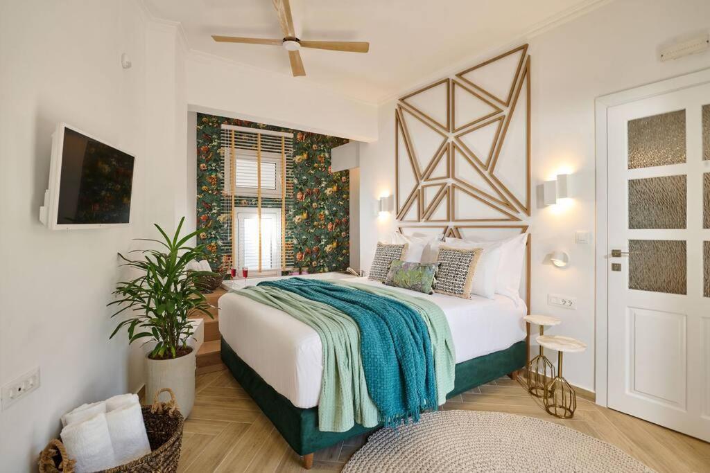 Kaizen Chania - New Central Apartment Just 350M Away With Private Jacuzzi And Free Parking! ภายนอก รูปภาพ