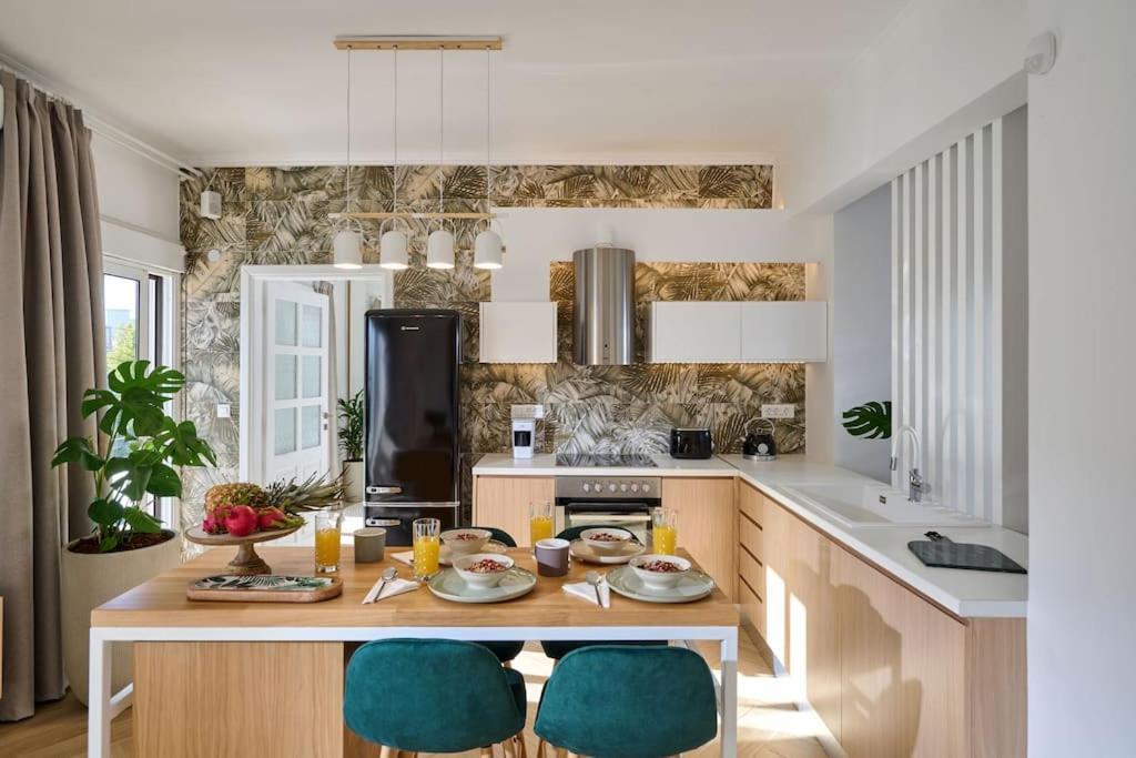 Kaizen Chania - New Central Apartment Just 350M Away With Private Jacuzzi And Free Parking! ภายนอก รูปภาพ