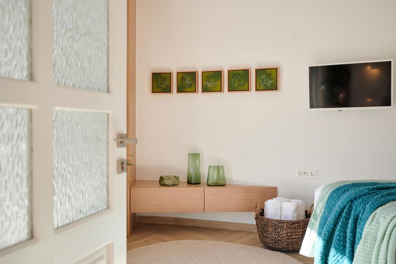 Kaizen Chania - New Central Apartment Just 350M Away With Private Jacuzzi And Free Parking! ภายนอก รูปภาพ
