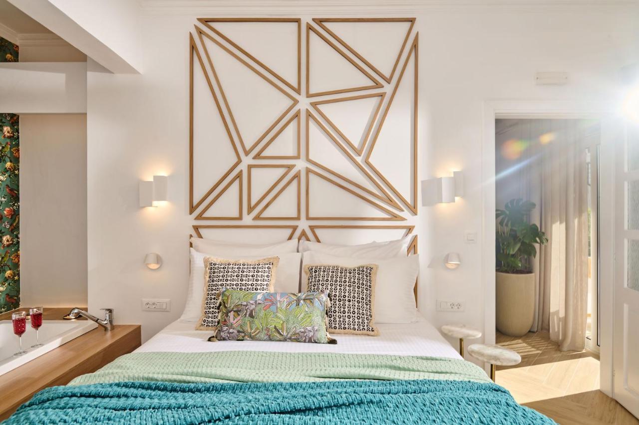 Kaizen Chania - New Central Apartment Just 350M Away With Private Jacuzzi And Free Parking! ภายนอก รูปภาพ