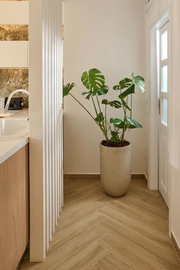 Kaizen Chania - New Central Apartment Just 350M Away With Private Jacuzzi And Free Parking! ภายนอก รูปภาพ